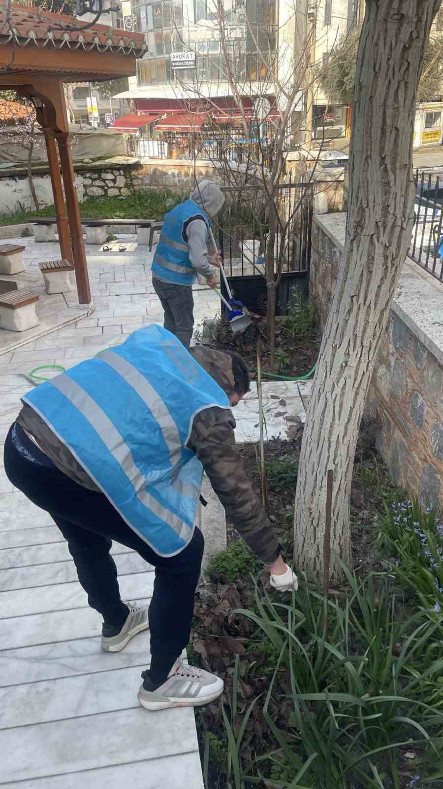 Muğla’da denetimli serbestlik yükümlülerinden örnek davranış

