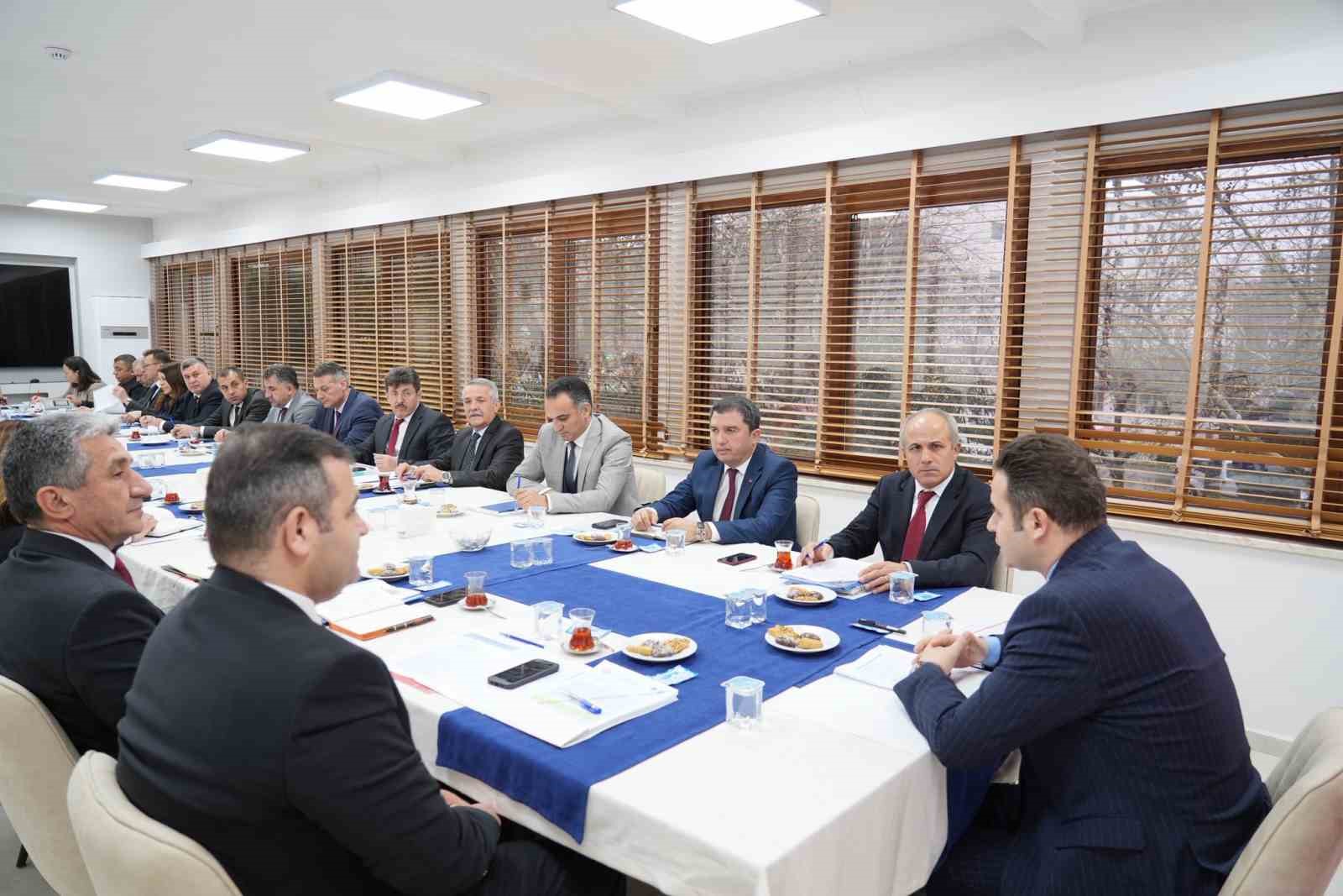Muğla’da eğitimin yol haritası belirlendi
Muğla’da eğitimin yol haritası belirlendi