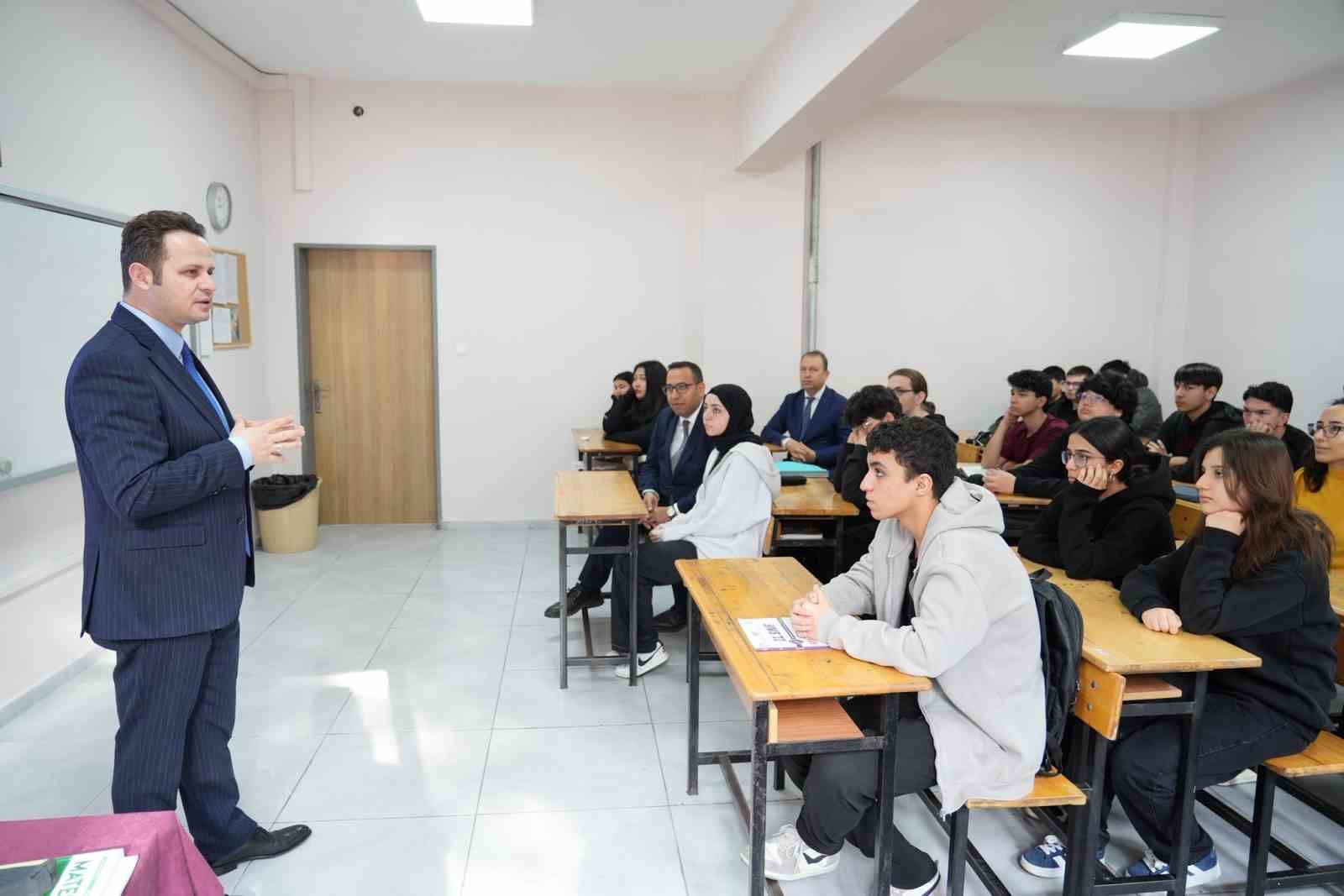 Muğla’da geleceğin ekonomistleri yetişiyor
