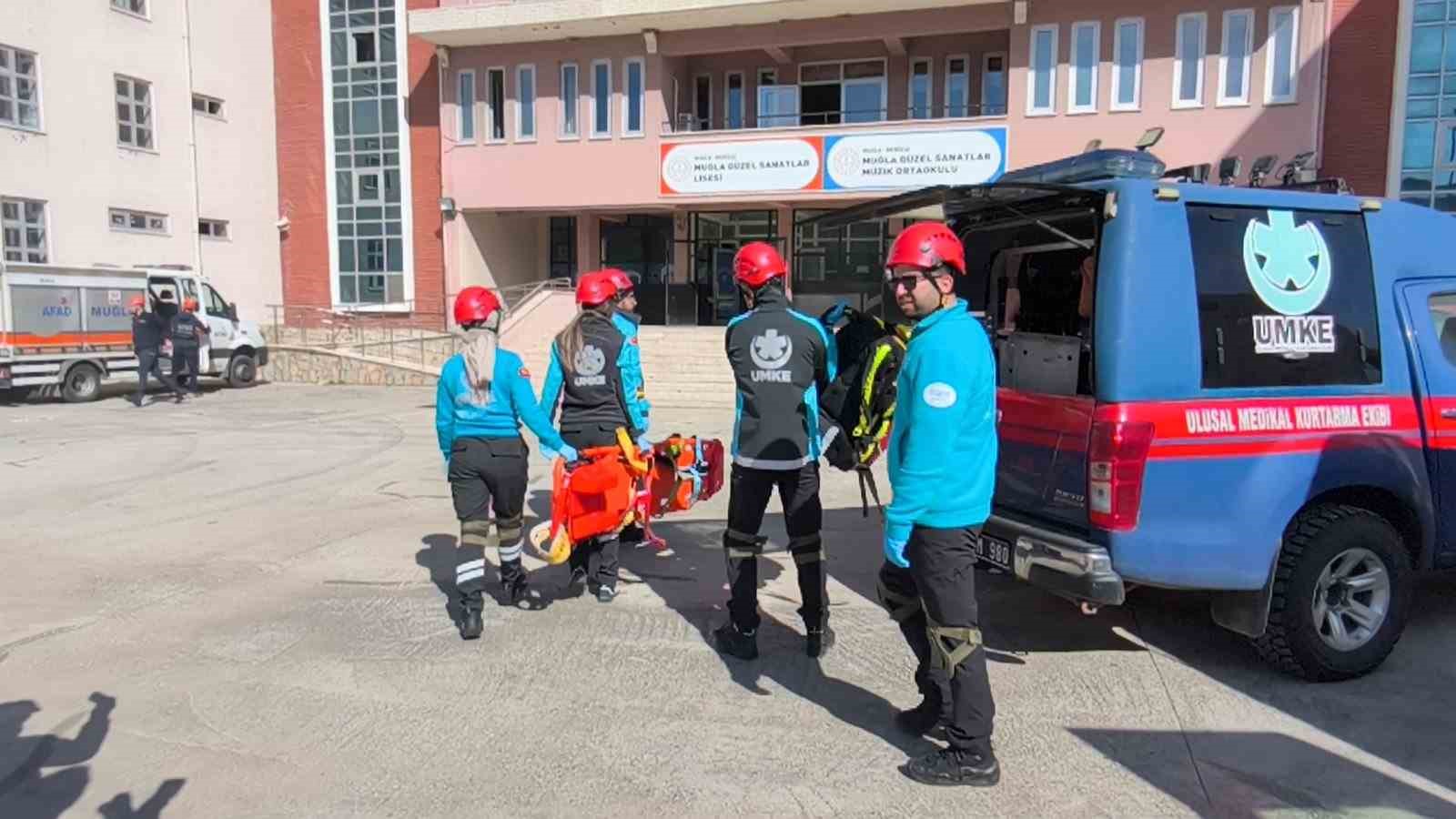 Muğla’da gerçeği aratmayan deprem tatbikatı
