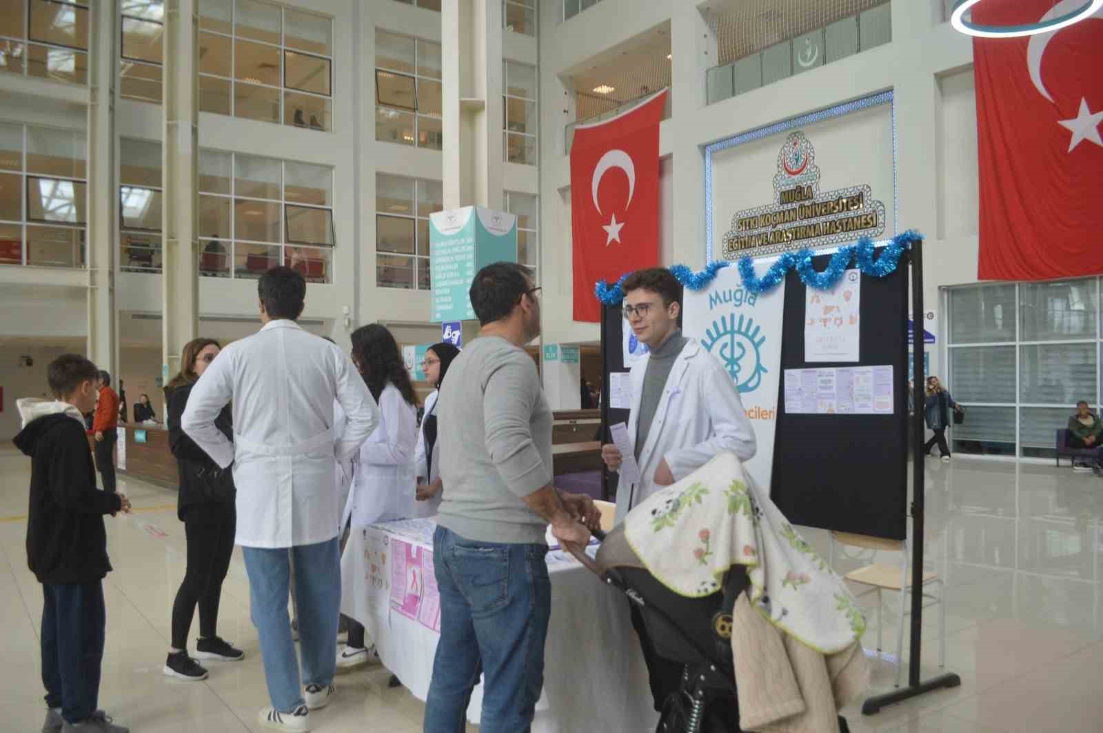 Muğla’da "kanser okuryazarlığı" seferberliği genç tıbbiyelerden önemli adım
Muğla’da "kanser okuryazarlığı" seferberliği genç tıbbiyelerden önemli adım