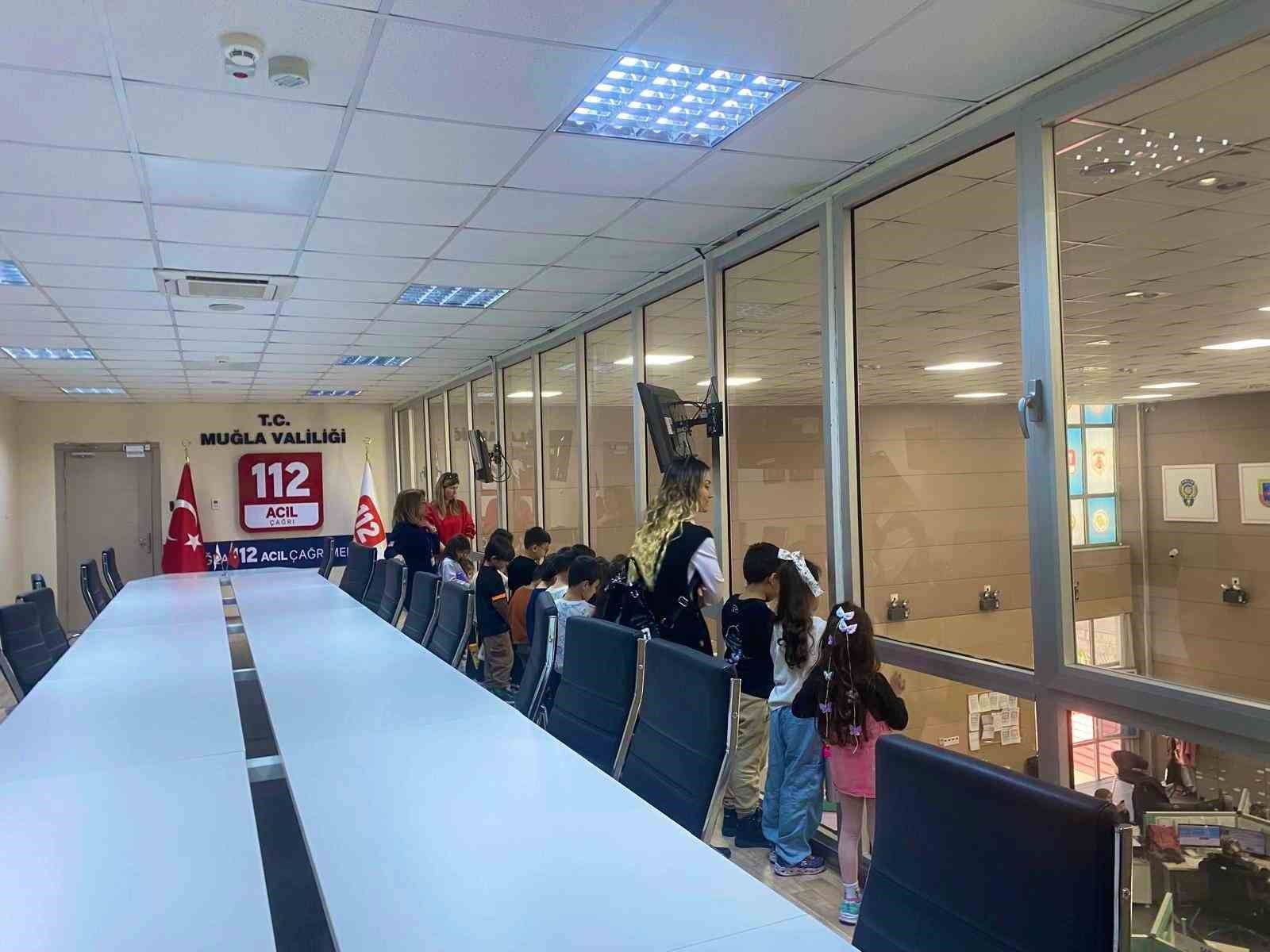 Muğla’da minik öğrenciler 112 ile tanıştı
