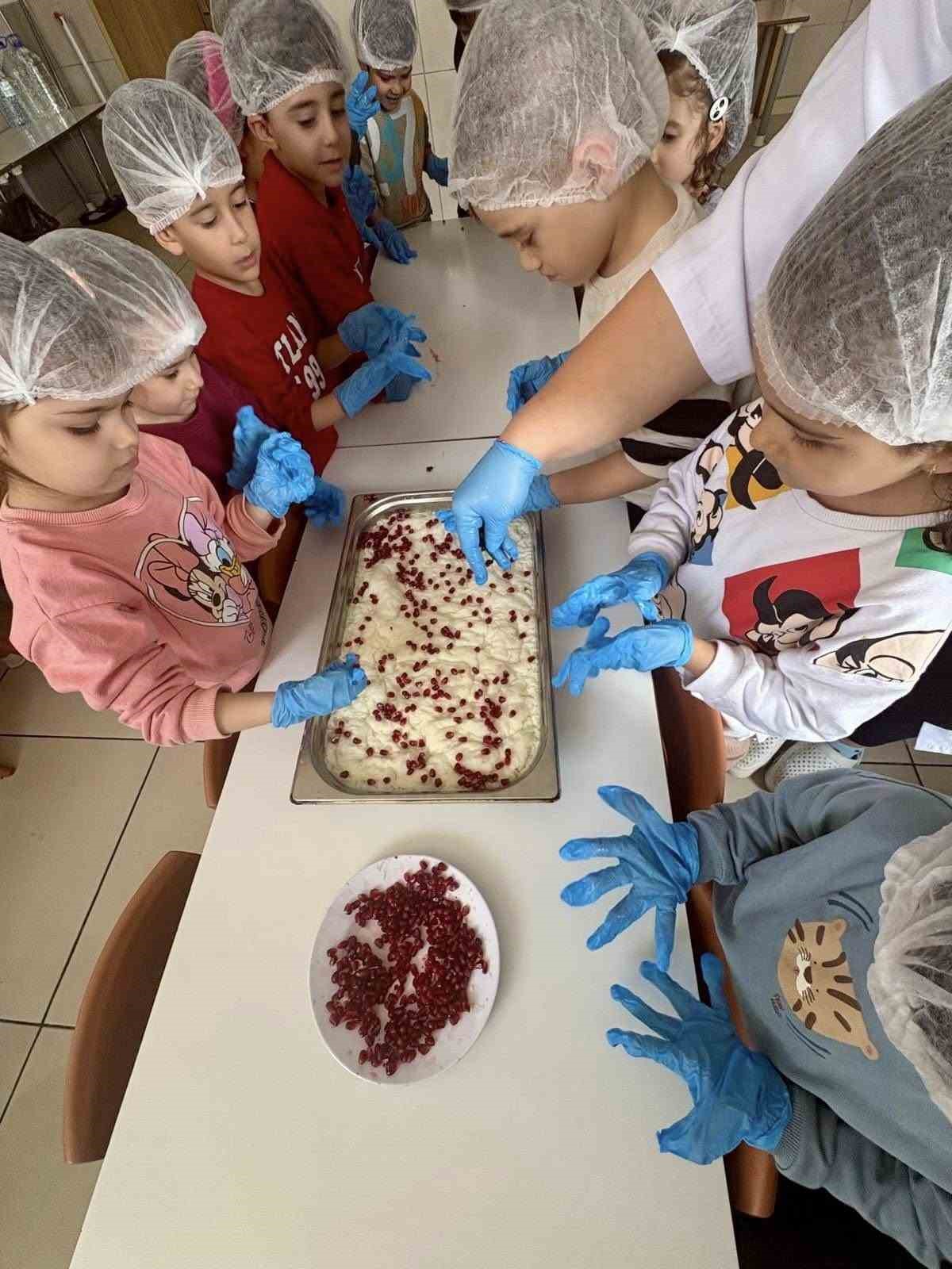 Muğla’da minik öğrenciler güllaç yapmayı öğrendi
