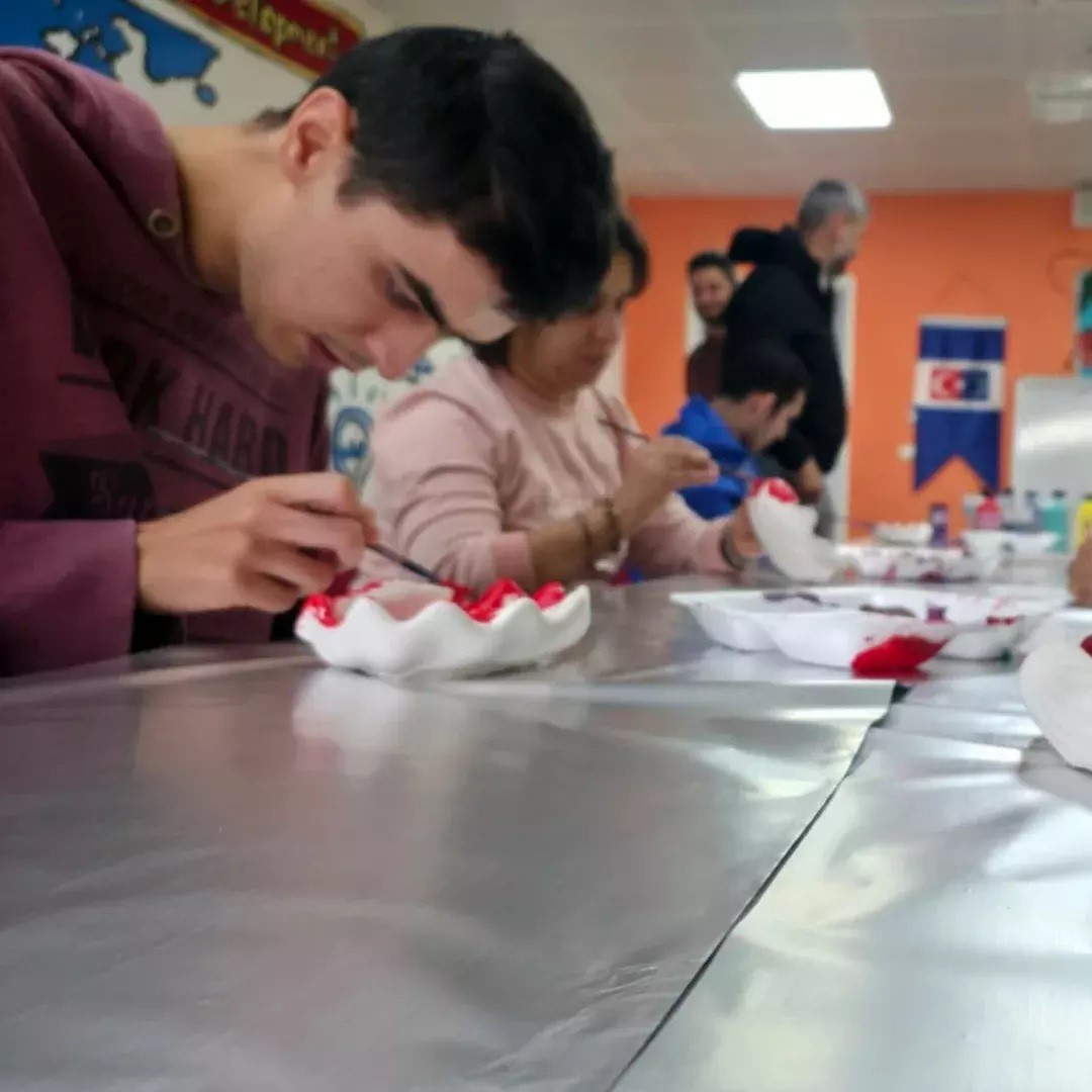 Muğla’da özel bireyler engelleri sanatla aştı
