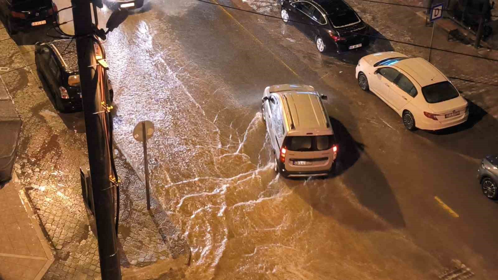 Muğla’da sağanak etkili oldu
