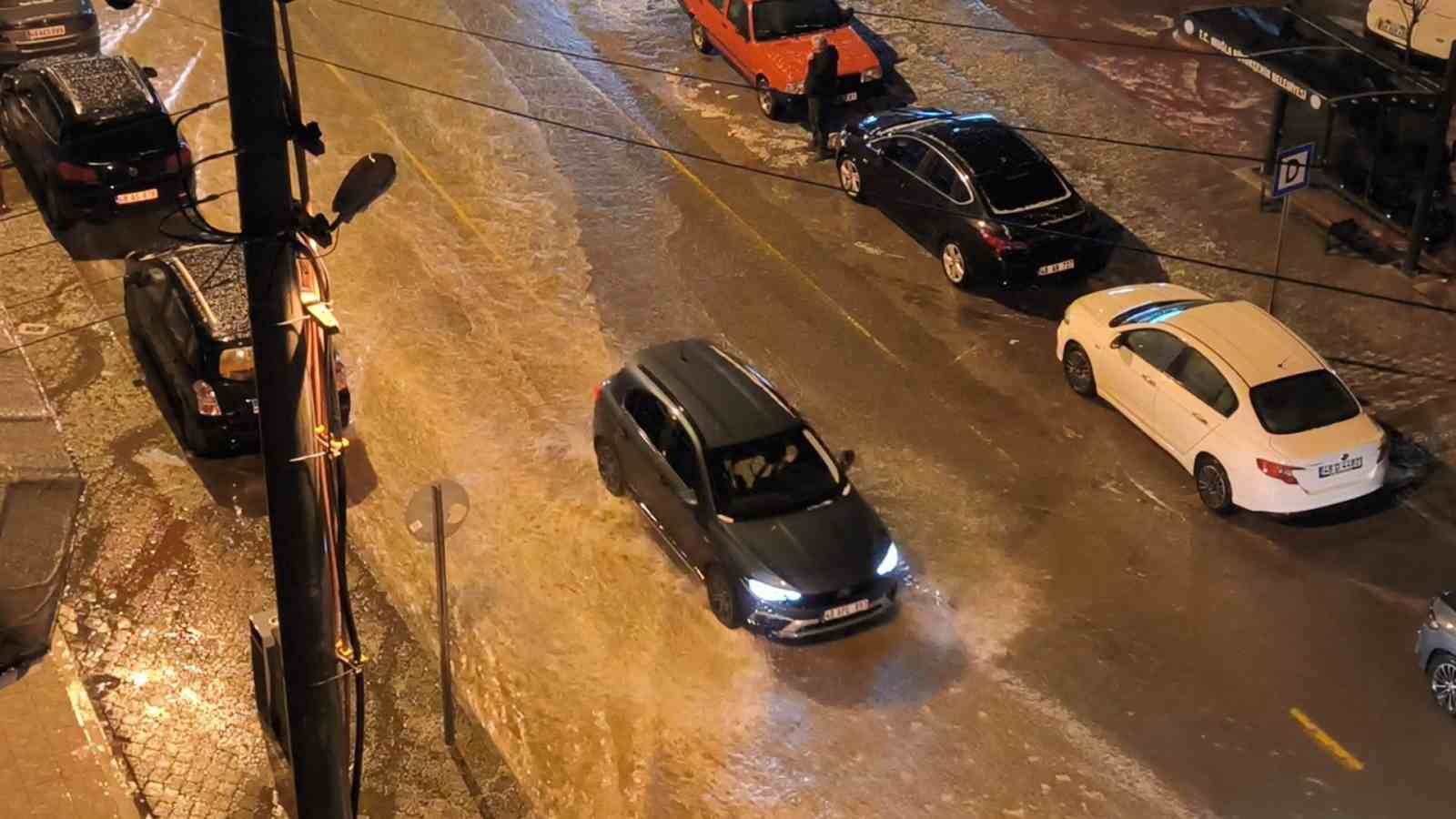 Muğla’da sağanak etkili oldu
