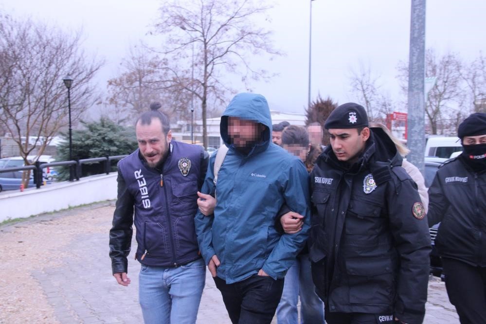 Muğla’da sahte hesap üzerinden ‘devlet büyüklerine hakaret’ soruşturmasında 2 tutuklama
