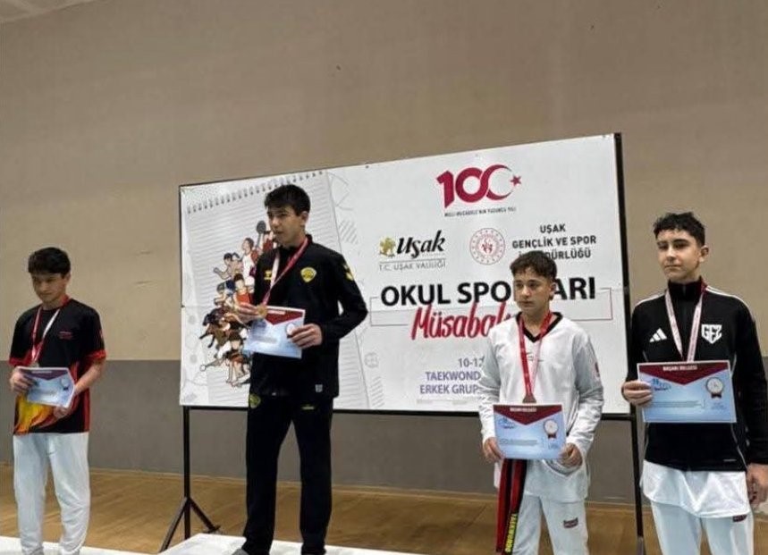 Muğlalı sporcular Uşak’tan 3 madalya ile döndü
