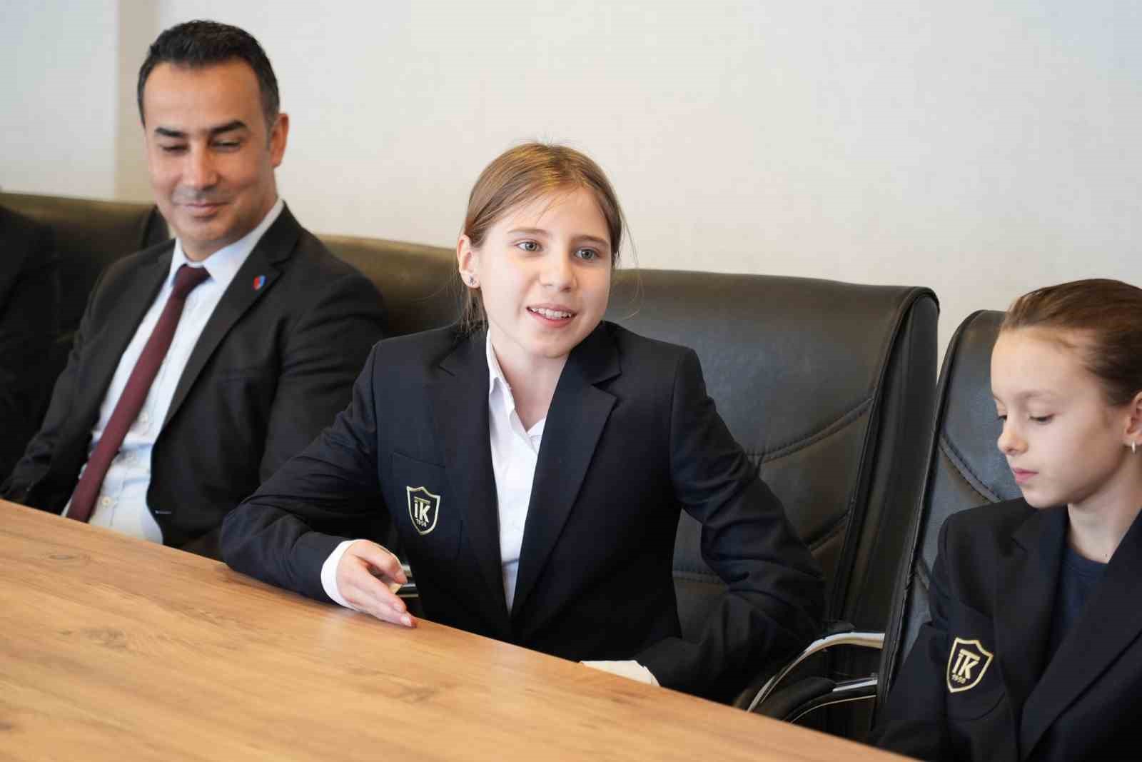 Muğla’nın genç tasarımcıları "Savunmadan sanata" ödülleriyle taçlandı
