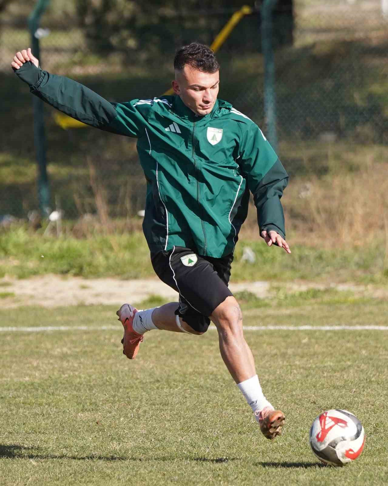 Muğlaspor, Beykoz maçı için sahaya indi
