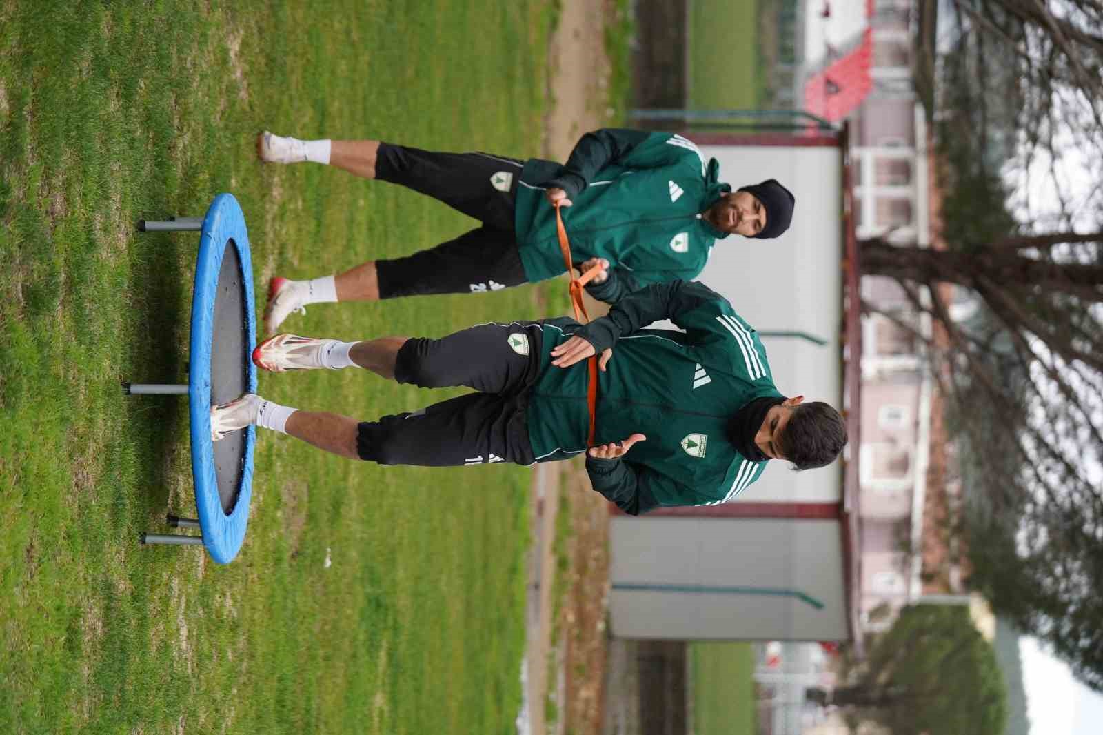 Muğlaspor Teknik Direktörü Besim Durmuş: "Kulübümüz hiç olmadığı kadar iyi hissediyor"
