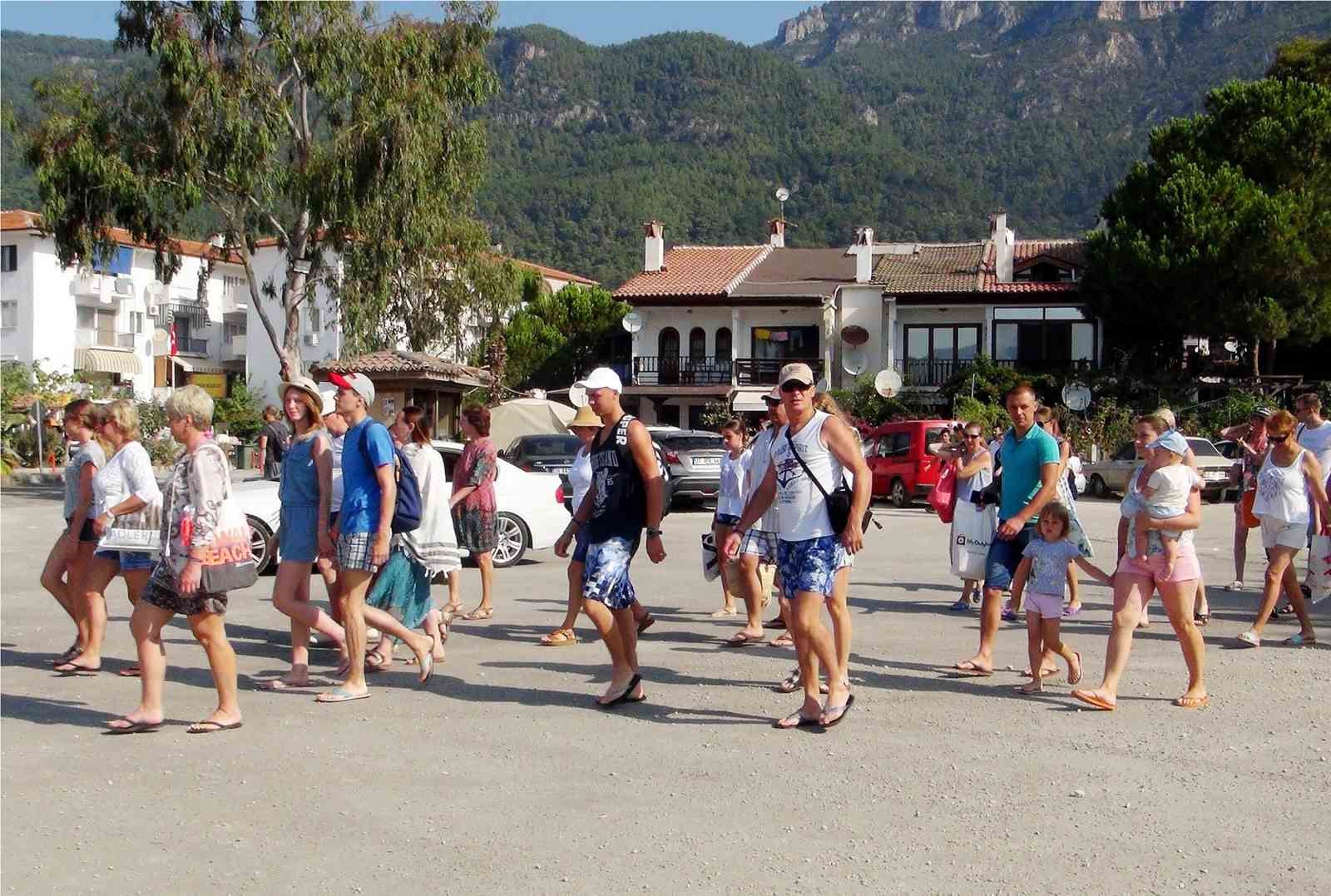 Muğla’ya 2 ayda 27 bin 431 turist giriş yaptı
Muğla’ya 2 ayda 27 bin 431 turist giriş yaptı