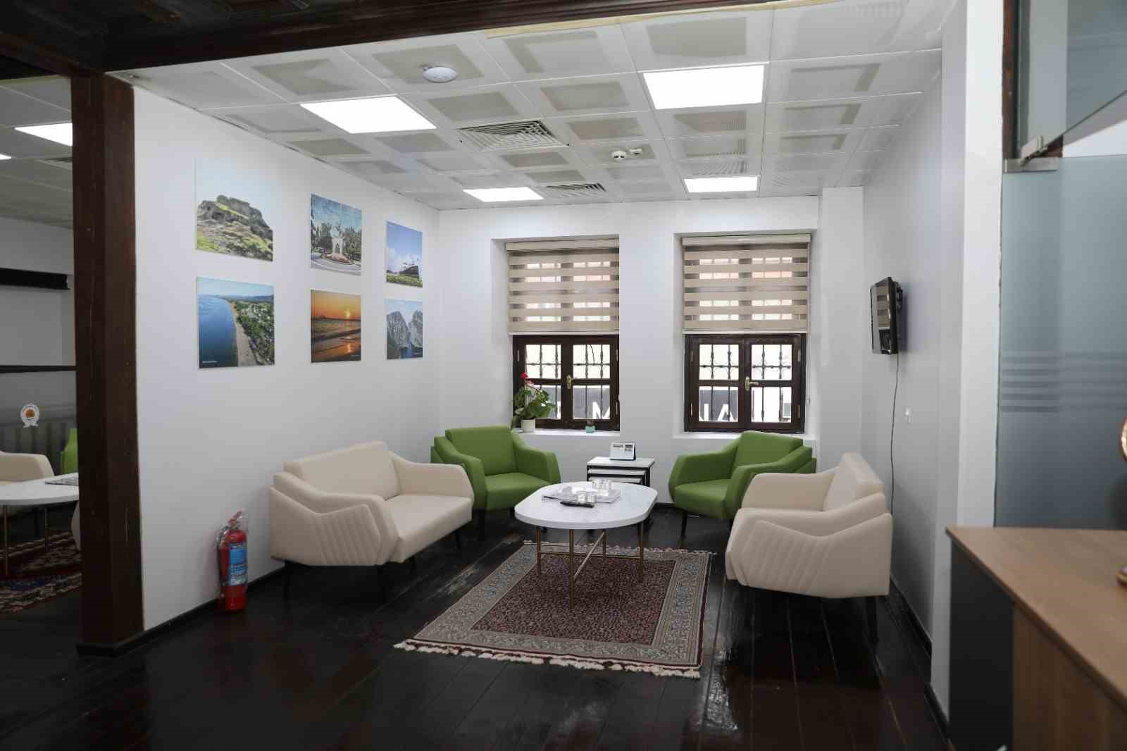 "Muhtarlar Konağı" tamamlandı
