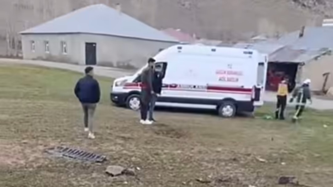 Muradiye-Çaldıran Yolunda kaza
