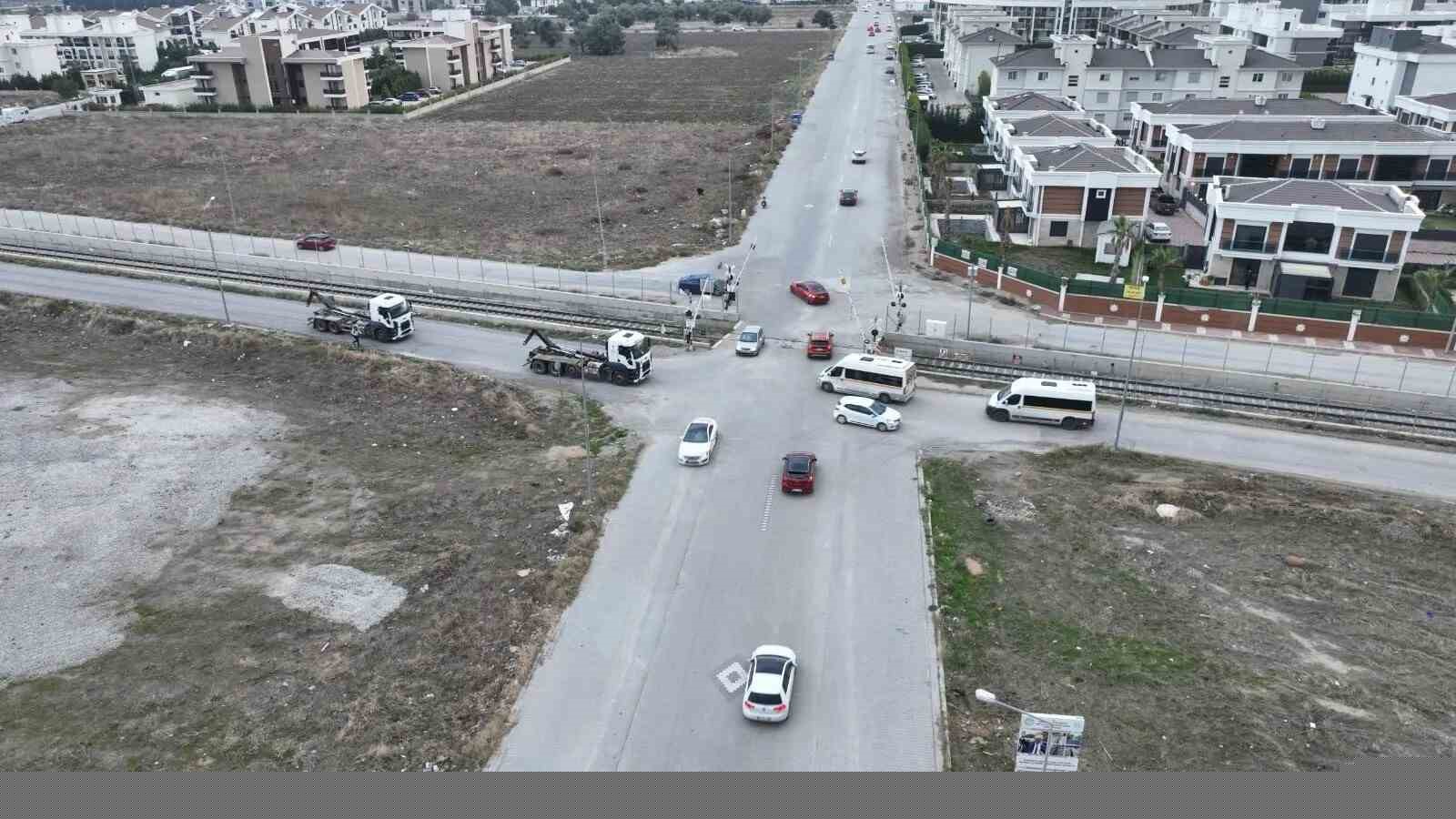 Muradiye’deki hemzemin geçit açılıyor
