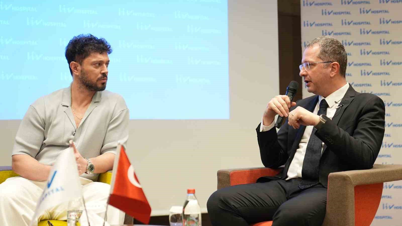 Murat Boz ‘kalp’ten mesaj verdi
