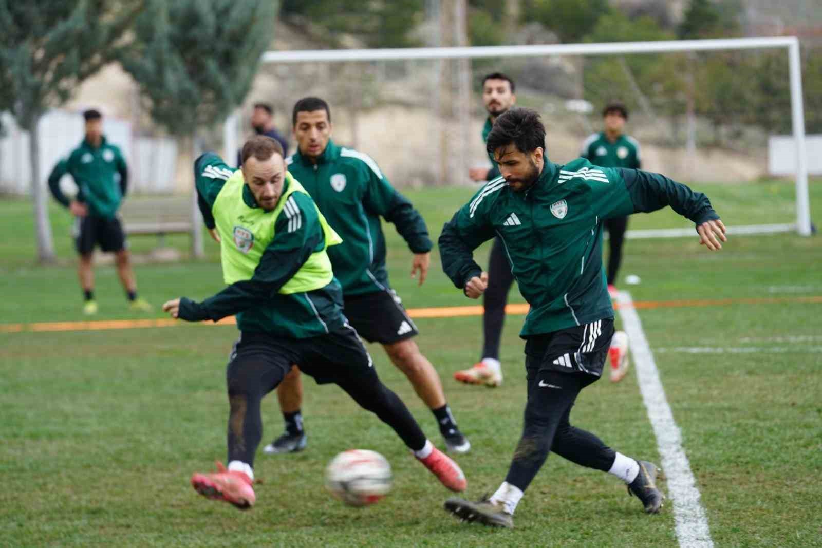 Murat Yıldırım: "İnşallah ilk hedefimiz play-off, ardından da üst lig"
