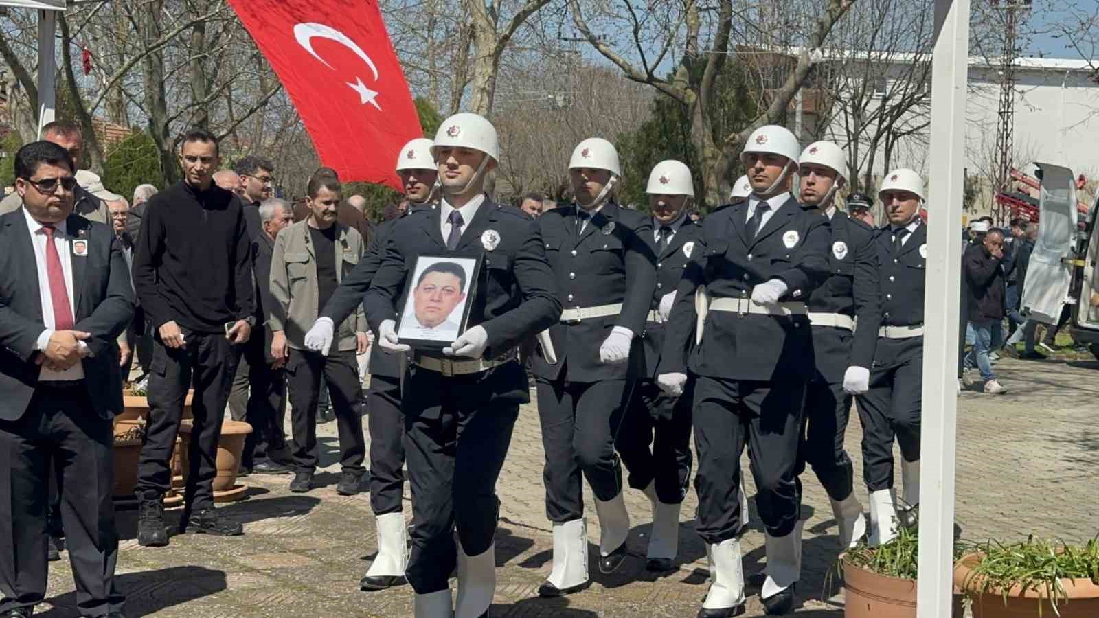 Muratlı’da gazi polis için son görev
