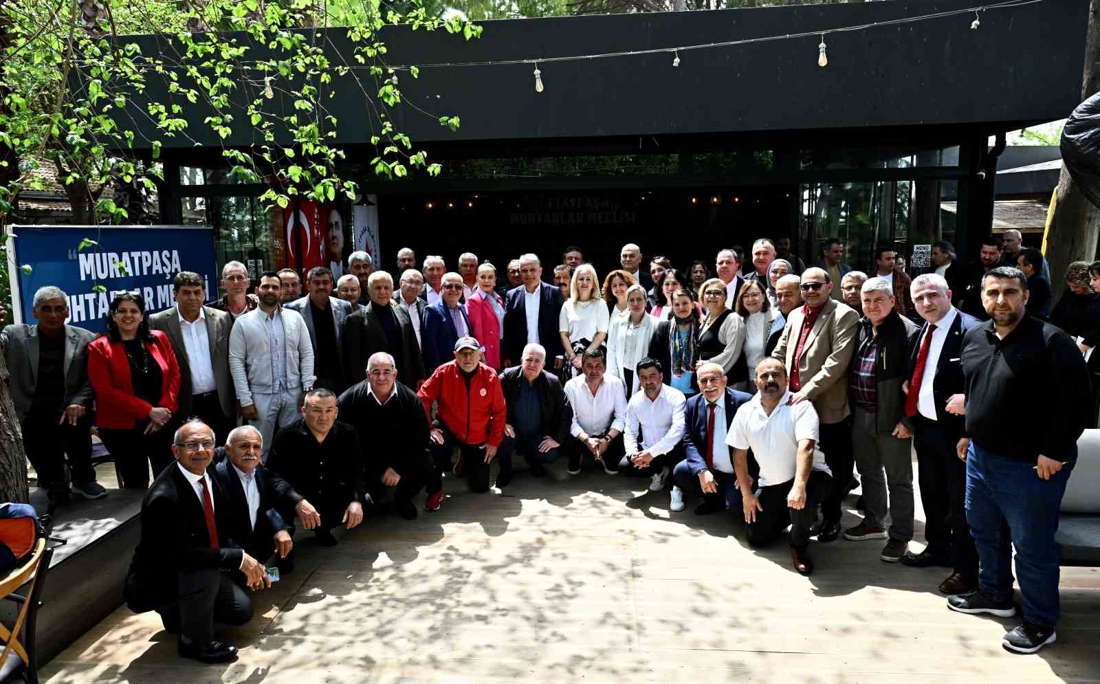 Muratpaşa Muhtarlar Meclisi toplandı
Muratpaşa Muhtarlar Meclisi toplandı