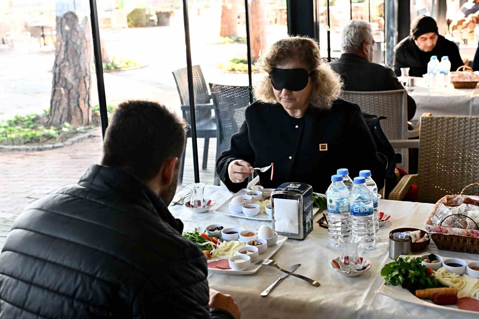 Muratpaşa’dan "Beyaz Baston" farkındalığı
