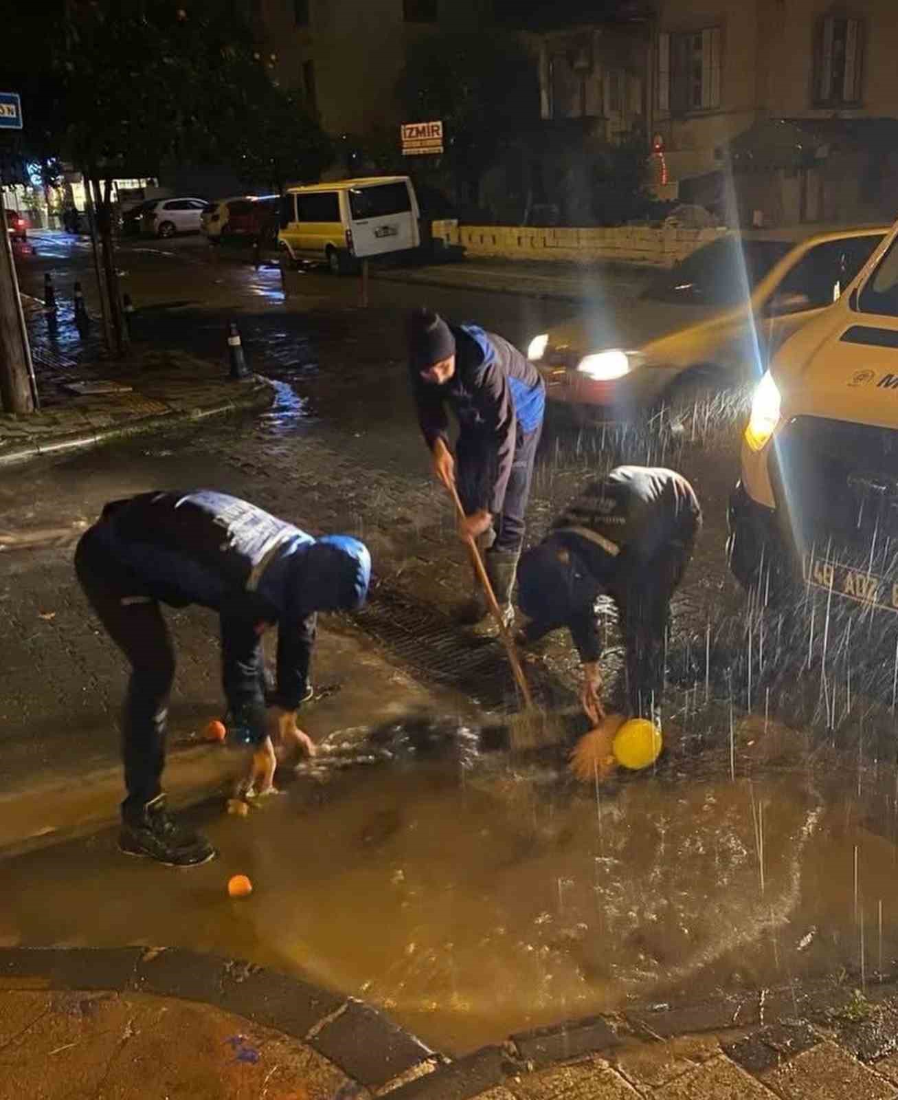 MUSKİ ekiplerinden anında müdahale
