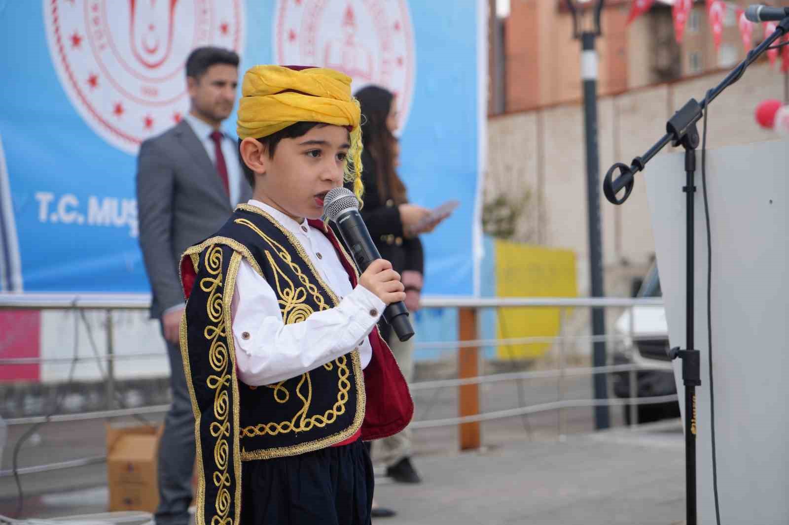 Muş’ta 23 Nisan Ulusal Egemenlik ve Çocuk Bayramı kutlandı
