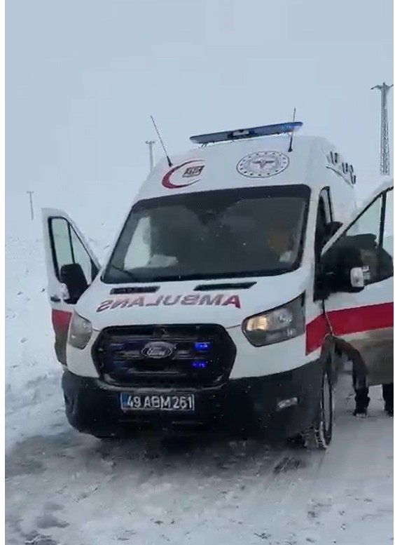 Muş’ta 303 köy yolu ulaşıma kapandı
