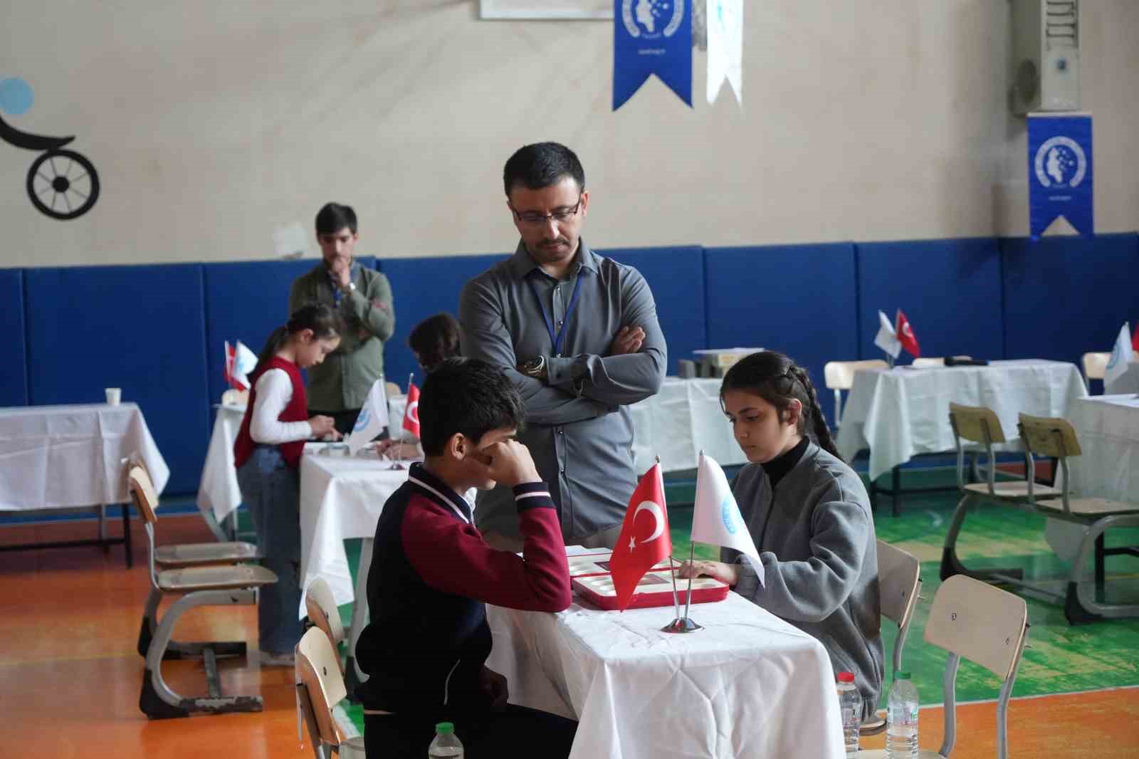 Muş’ta akıl ve zeka oyunları heyecanı
