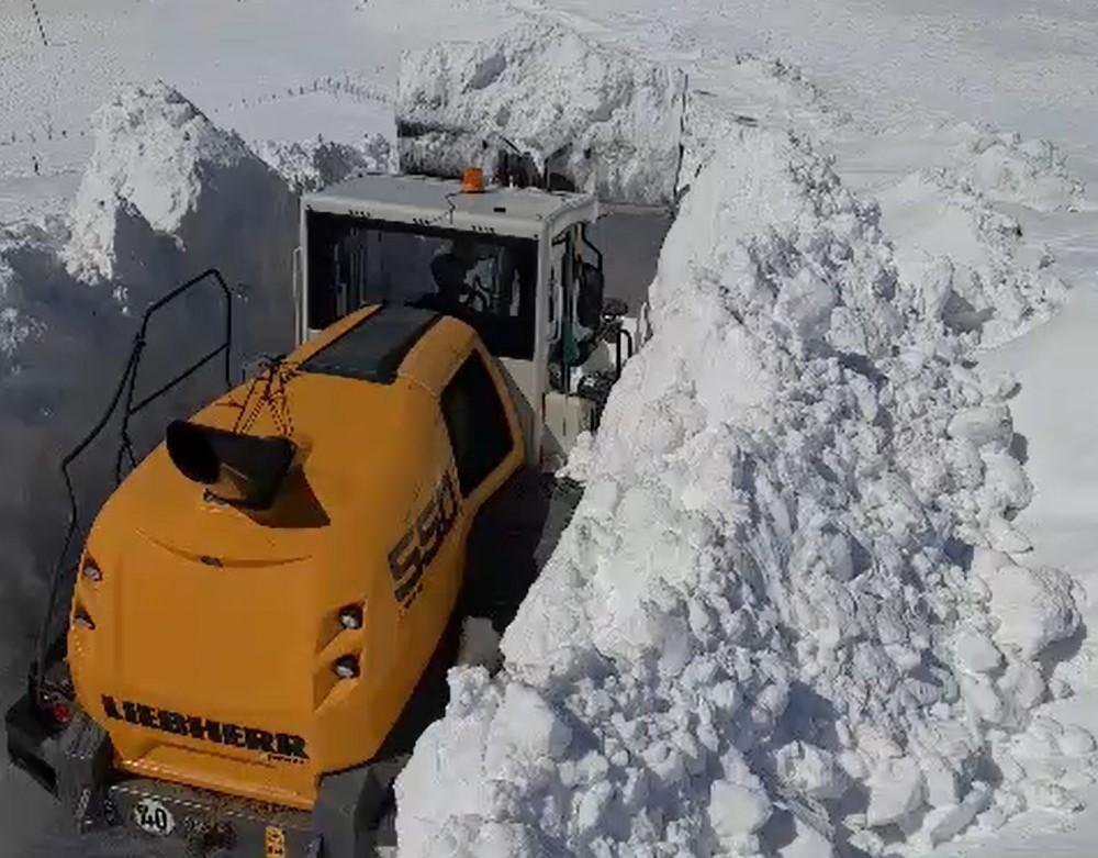 Muş’ta mahsur kalan vatandaşlar kurtarıldı
