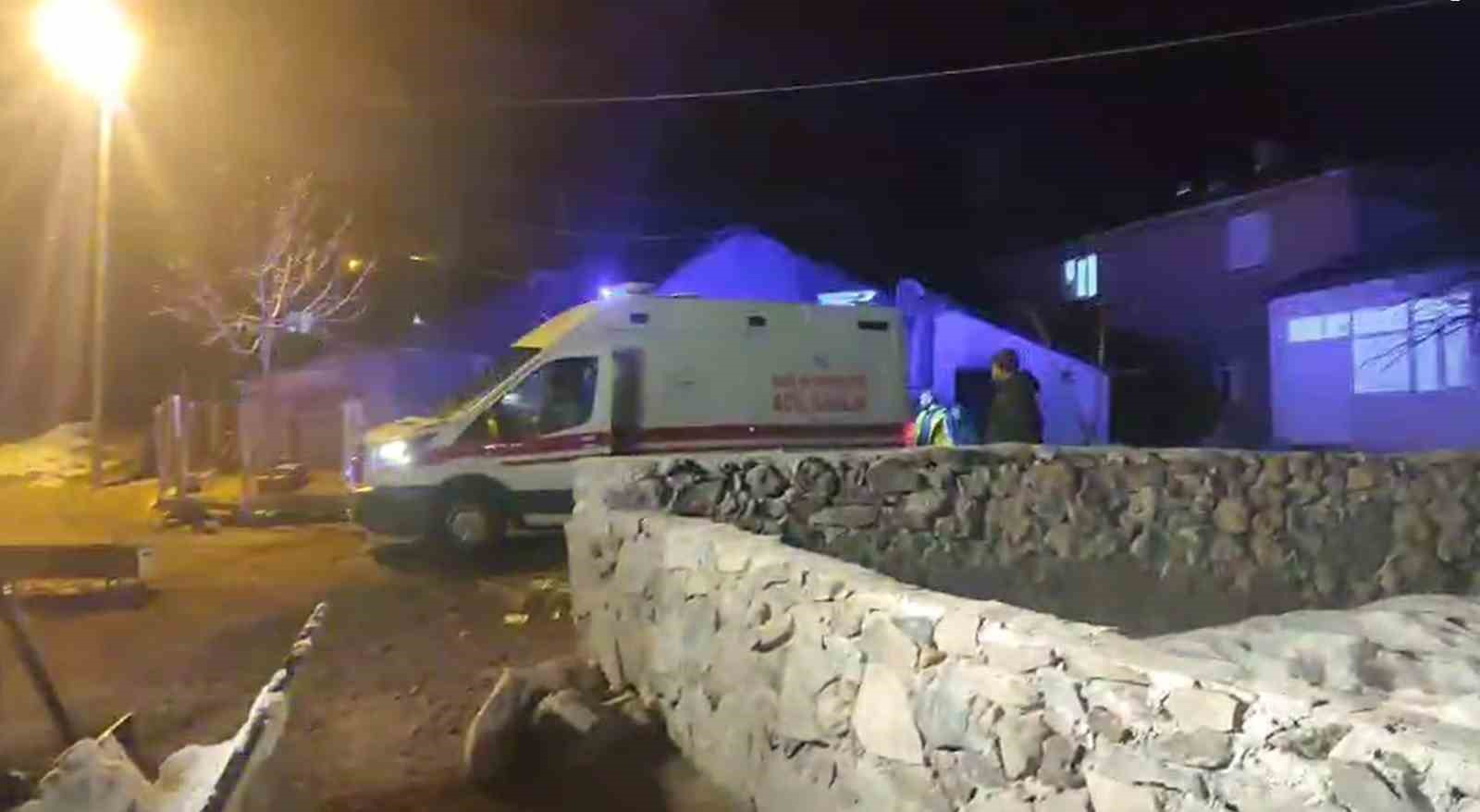 Muş’ta mahsur kalan vatandaşlar kurtarıldı
