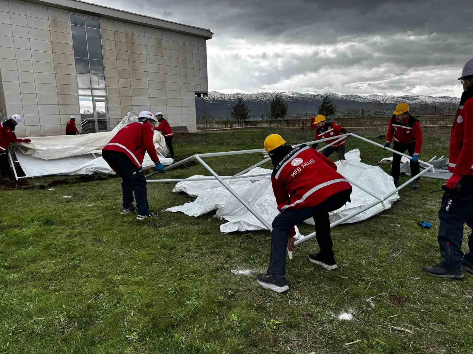 Muş’ta MEB AKUB ekibine akreditasyon
