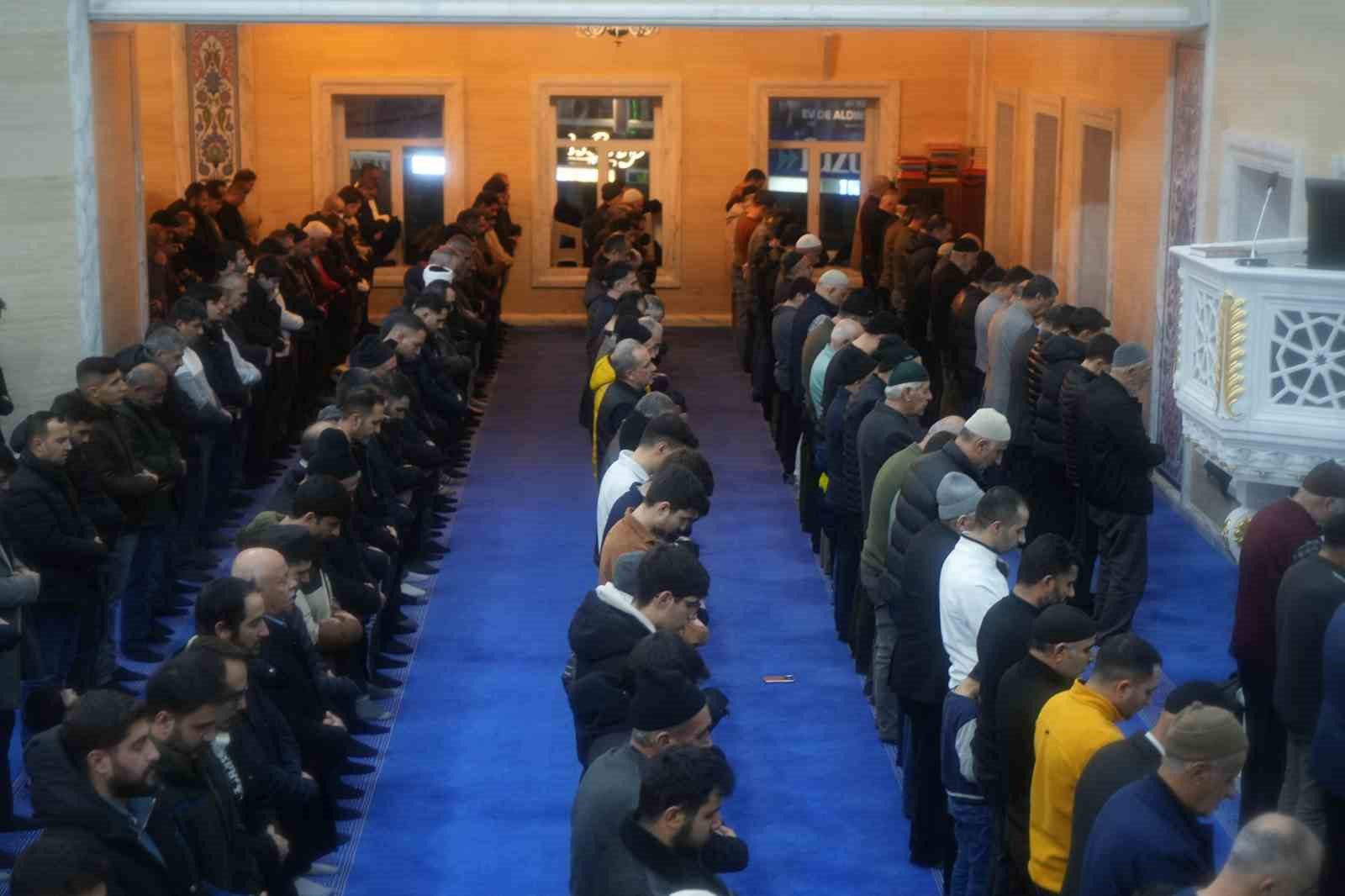 Muş’ta Miraç Kandili dualarla idrak edildi
