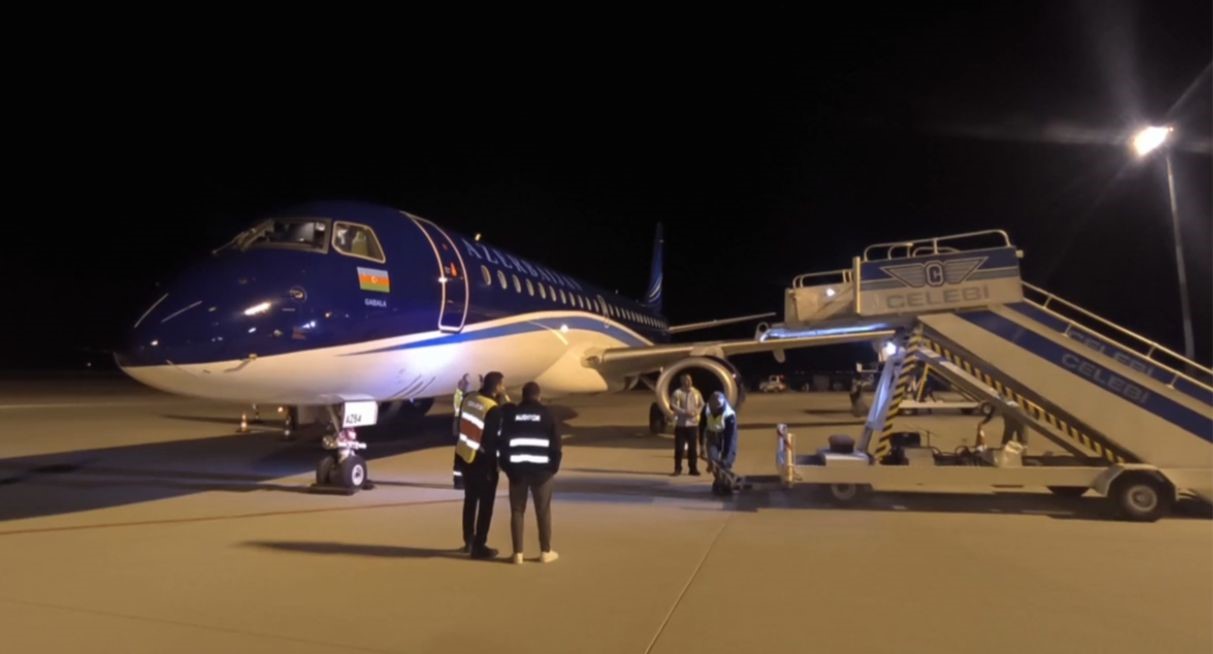 Nahçıvan havalimanı yeniden uçuşlara açıldı
