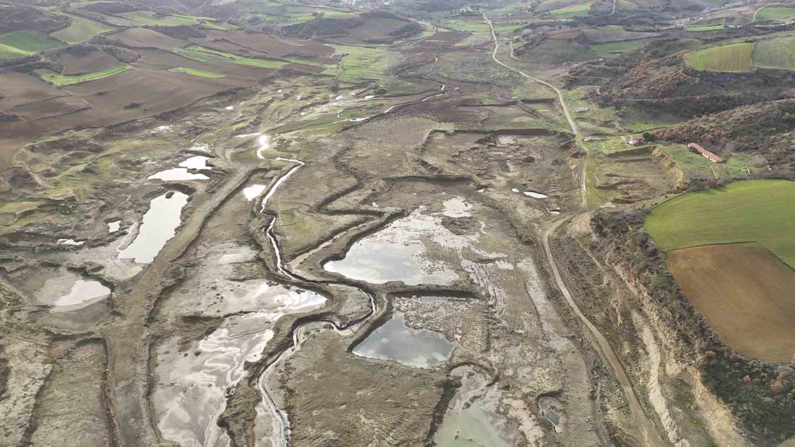 Naip barajı bitti : Tekirdağ susuzluğun eşiğinde
