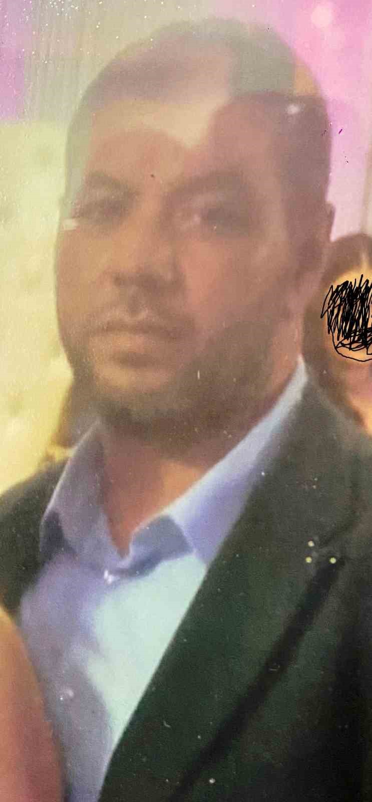 Namaz için uyandı, oğlunu banyoda ölü buldu
