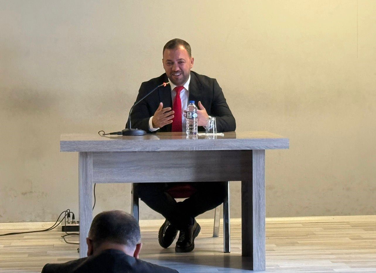 Narman’da LGS ve YKS öğrencilerine motivasyon semineri düzenlendi
