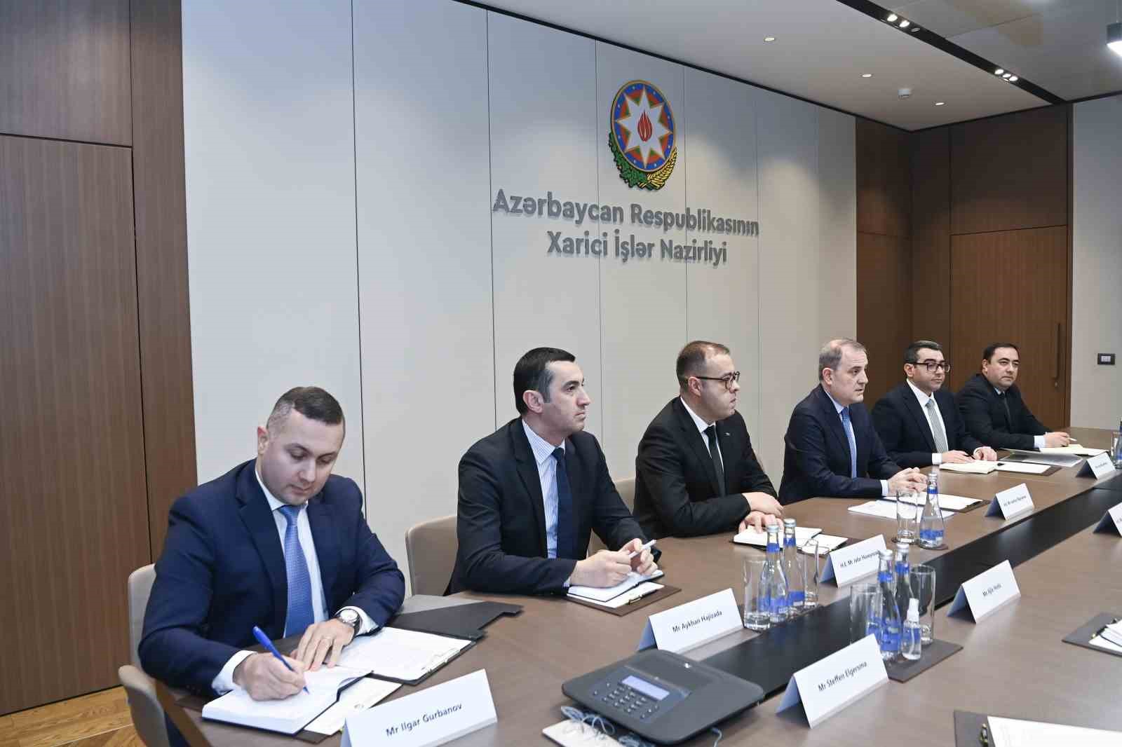 NATO Genel Sekreter Yardımcısı Shekerinska, Azerbaycan Dışişleri Bakanı Bayramov ile bir araya geldi
