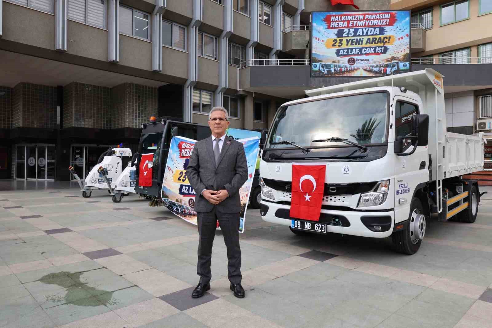 Nazilli Belediyesi’nden 23 ayda 23 yeni araç
