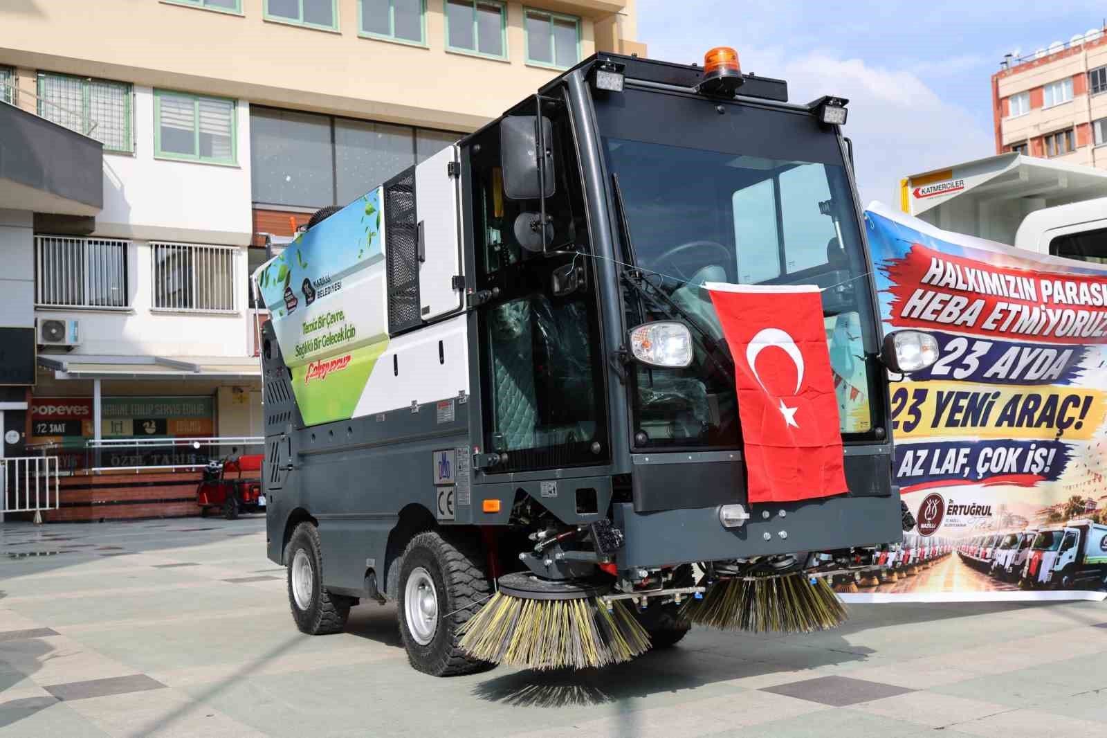 Nazilli Belediyesi’nden 23 ayda 23 yeni araç
