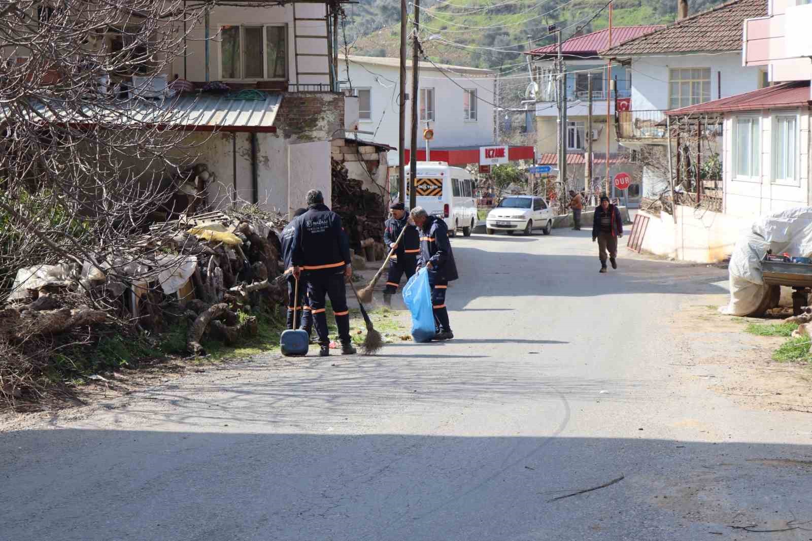 Nazilli Belediyesi’nden 82 mahallede bayram temizliği
