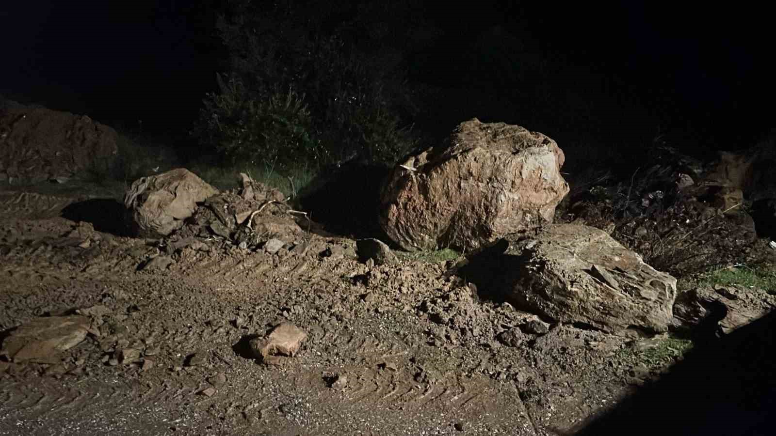 Nazilli Belediyesi’nden heyelan bölgesinde yoğun mesai
