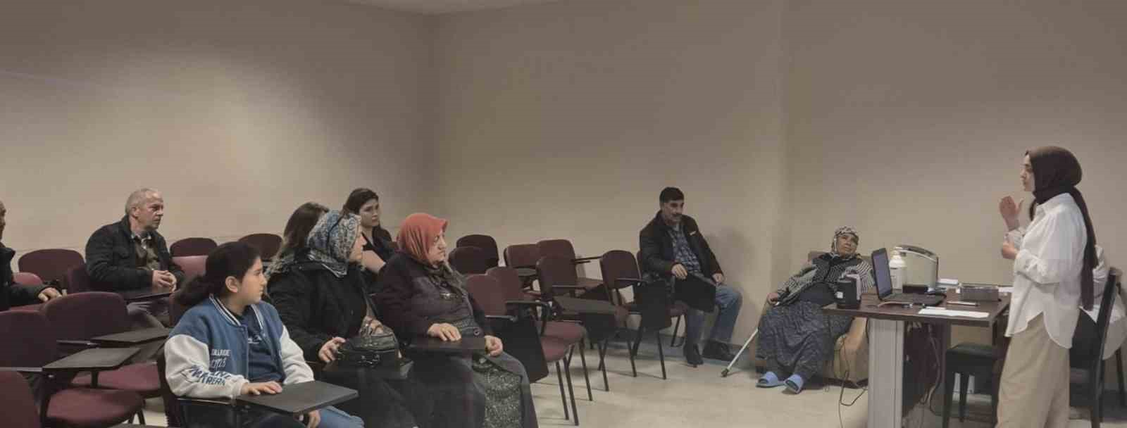 Nazilli Devlet Hastanesi’nde ’Diyabet Okulu’ eğitimleri sürüyor
