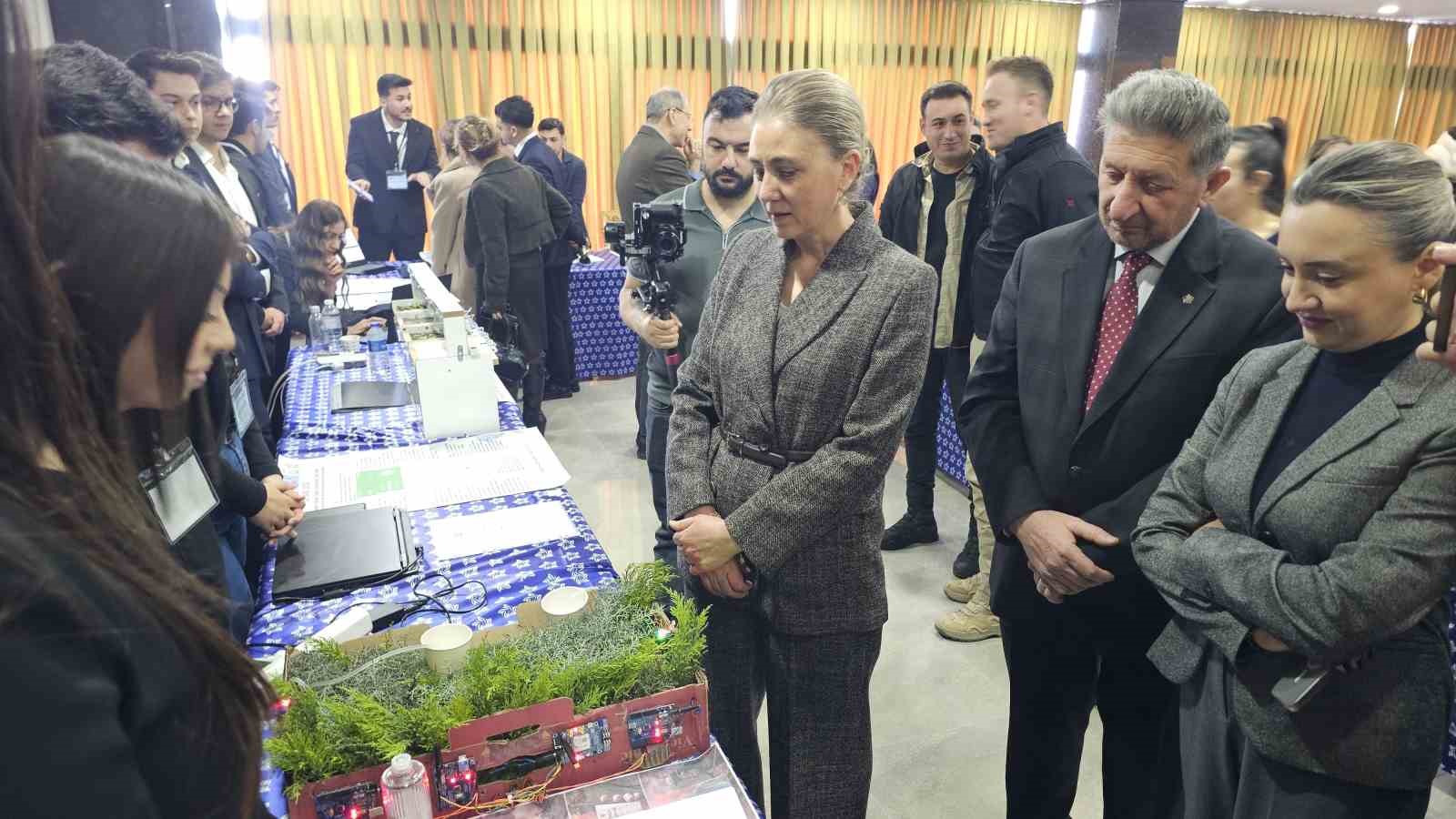 Nazilli’de ADÜ’lü öğrencilerin projeleri görücüye çıktı
