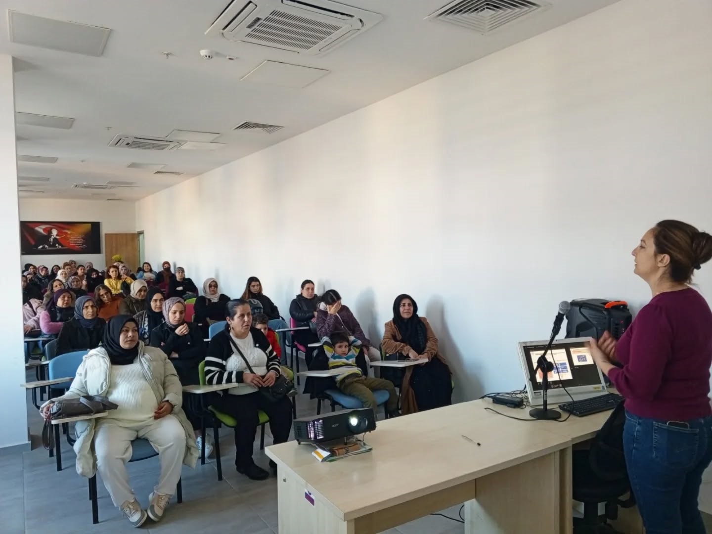 Nazilli’de kadınlar sağlık konusunda bilgilendirildi
