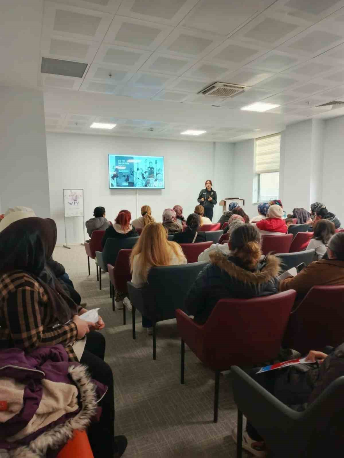 Nazilli’de kadınlara yönelik sağlık ve farkındalık eğitimi
