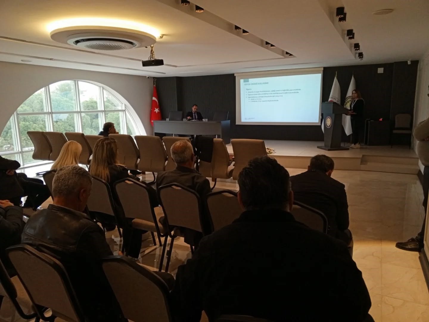 Nazilli’de muhtarlar sigara ve kene kaynaklı hastalıklara karşı uyarı
