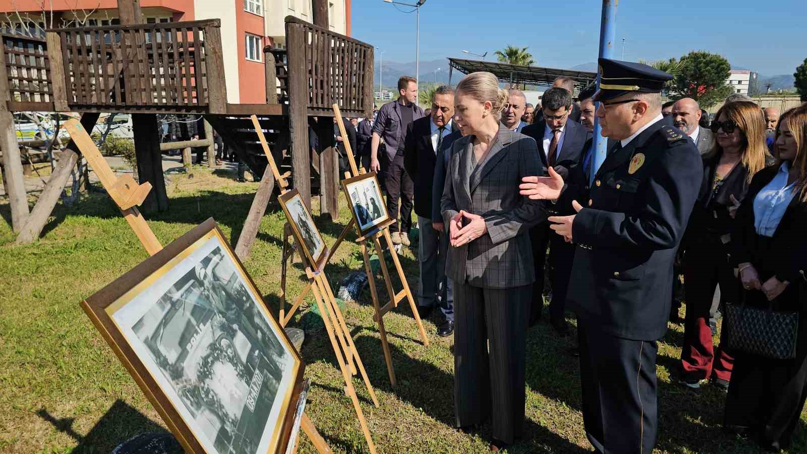 Nazilli’de Polis Haftası Kutlandı
Nazilli’de Polis Haftası Kutlandı