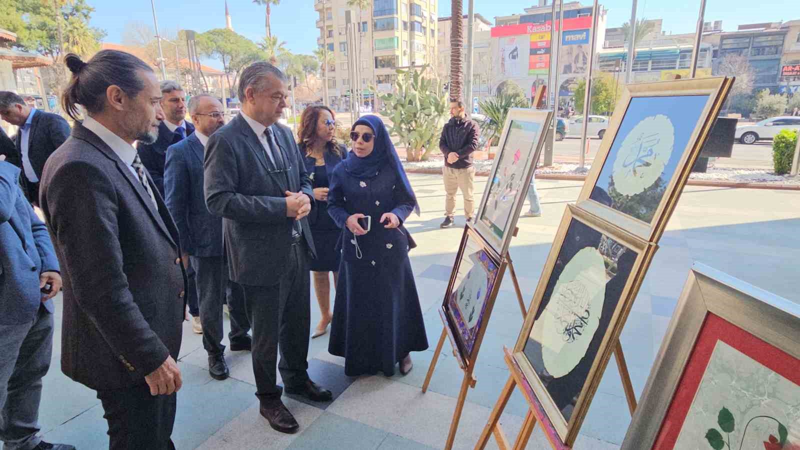 Nazilli’de Tezhip, Ebru ve Hüsn-i Hat Sergisi açıldı
