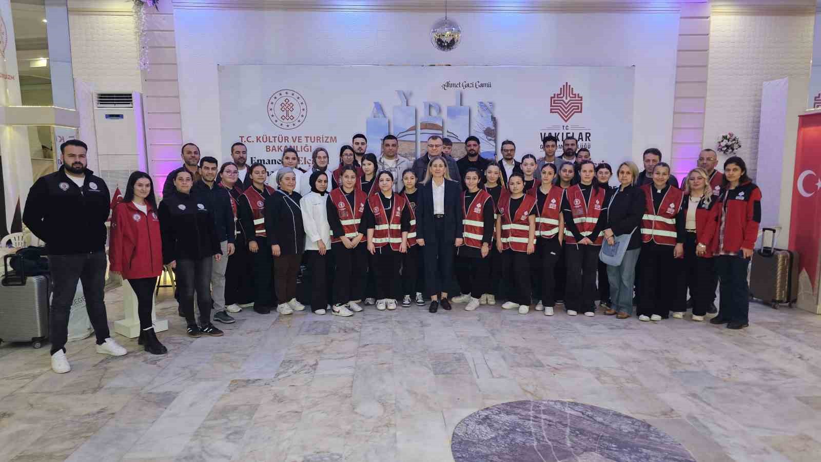 Nazilli’de vatandaşlar Vakıflar Müdürlüğü’nün iftarında buluşuyor
