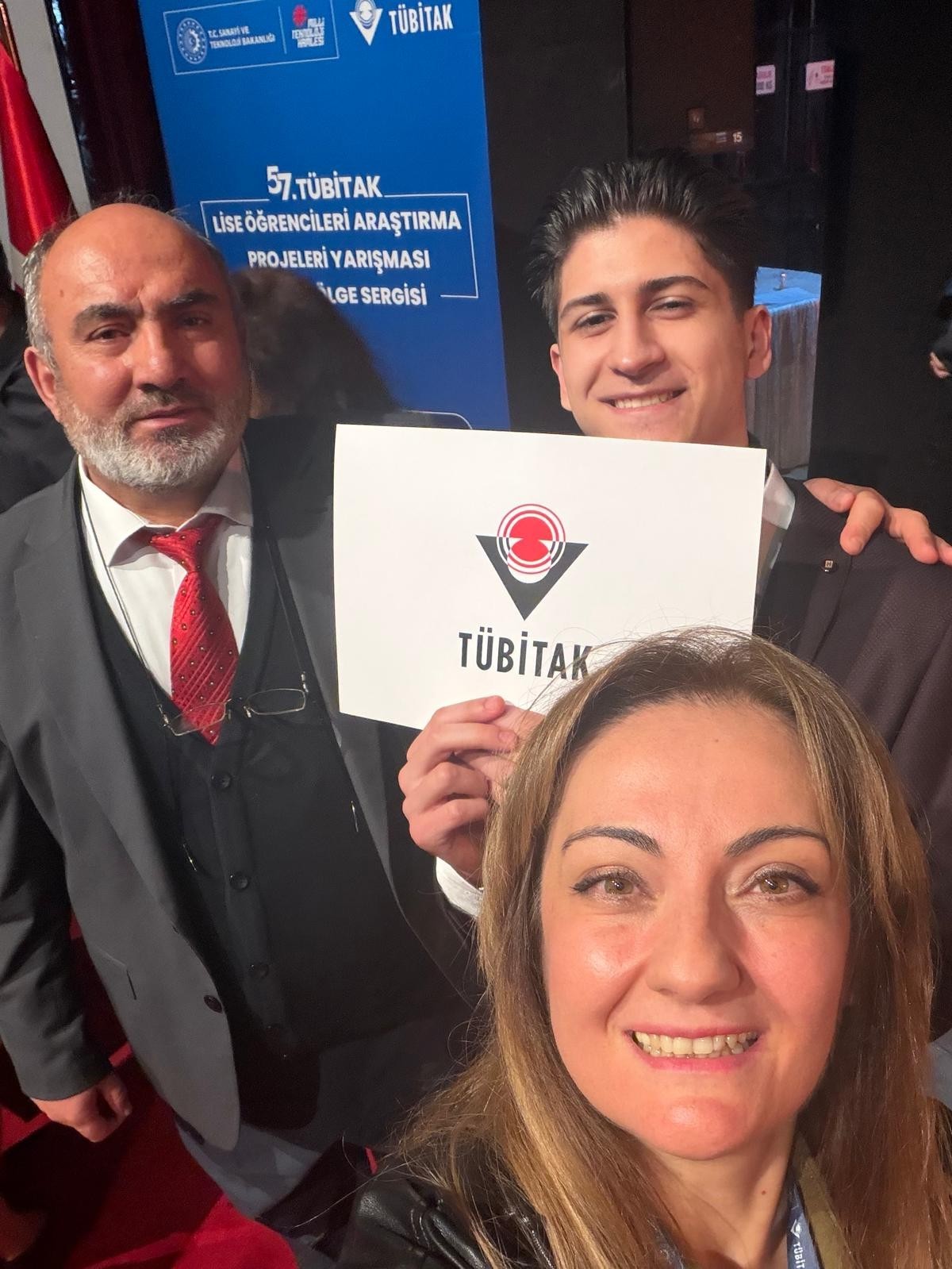Nazillili öğrenci bilim yarışmasında bölge birincisi oldu
